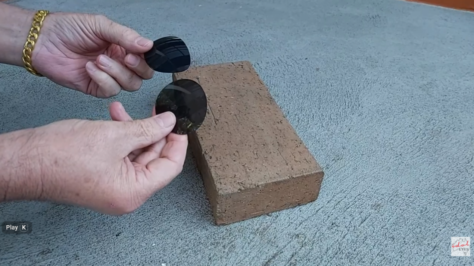 Really Amazing Hammer Test On A Grade Polycarbonate Lens